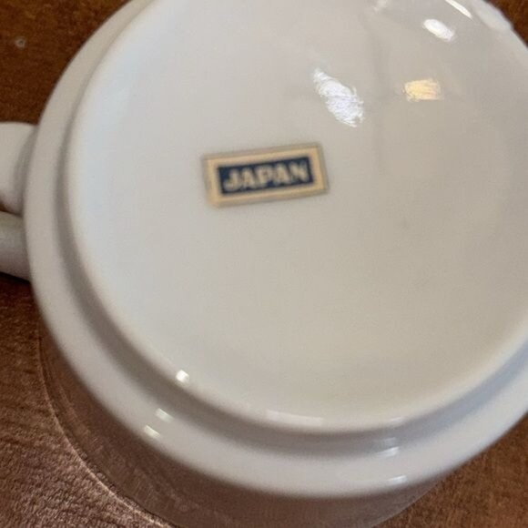 Set Of 4 Vintage White Porcelain Espresso Cups Made In Japan - Picture 2 of 5